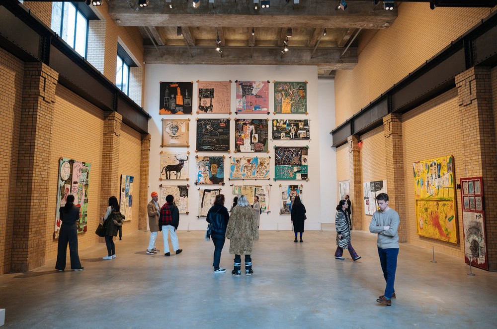 Basquiat's Bifurcated Life, Hockney at Auction & More