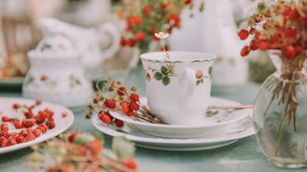 Tea and Flowers